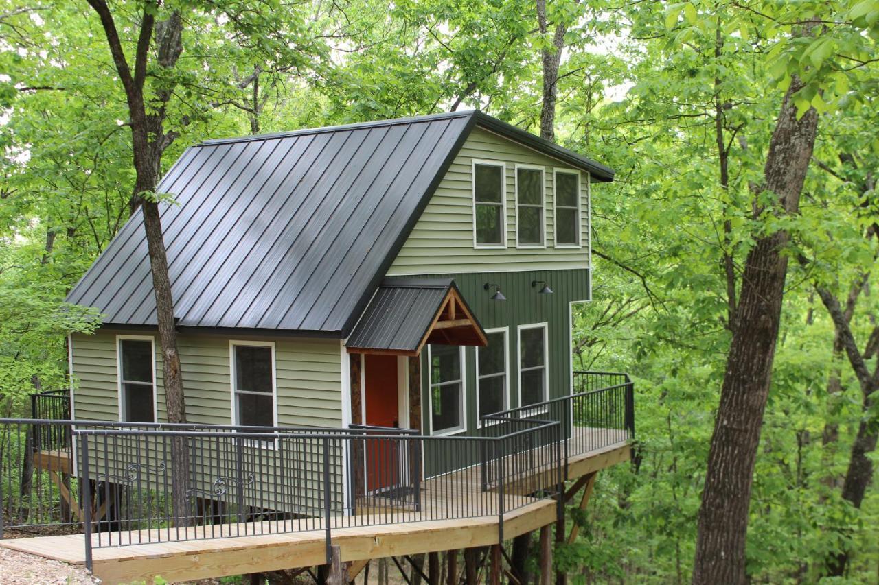 Secluded Treehouse In The Woods - Tree Hugger Hideaway Villa Branson Eksteriør billede