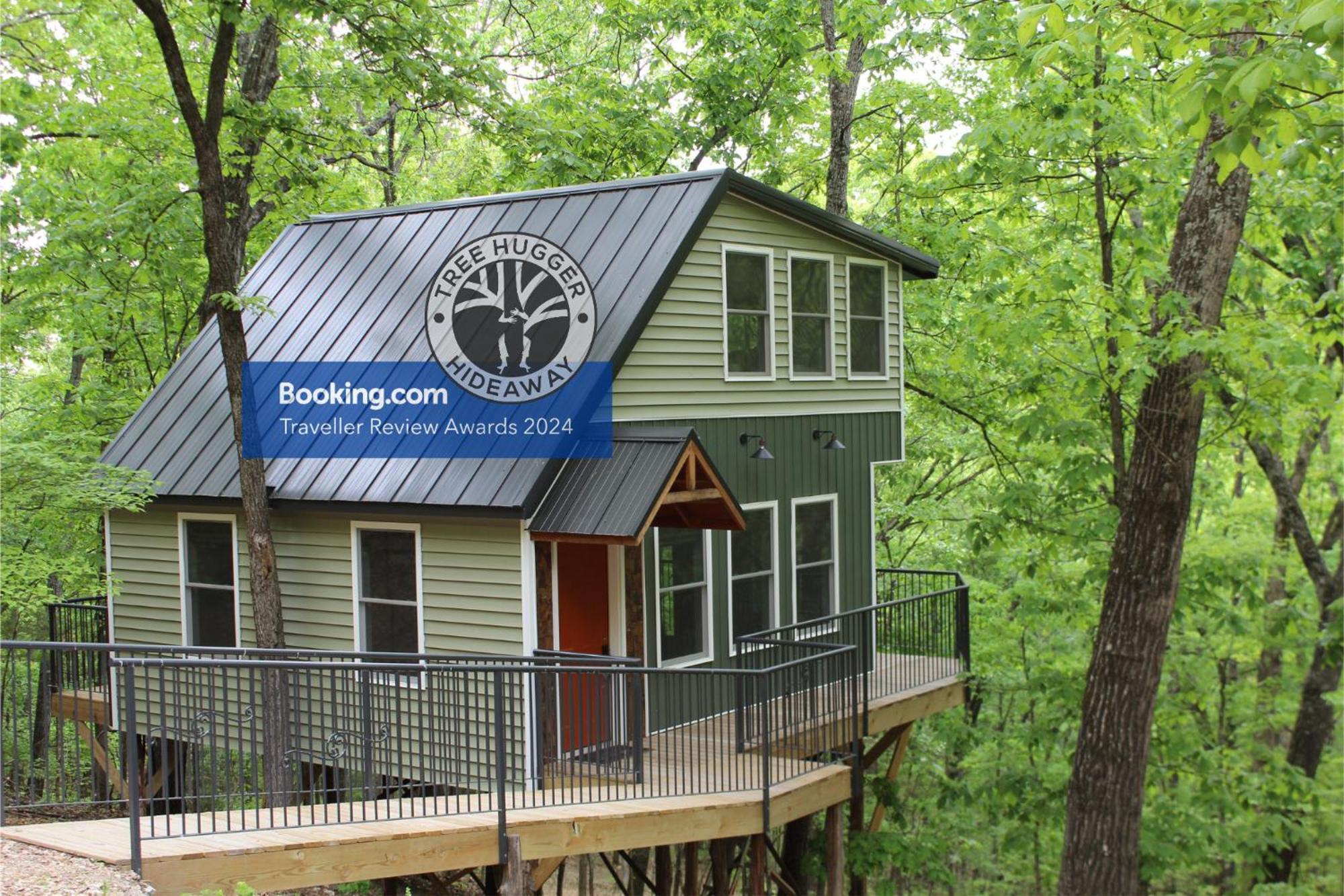 Secluded Treehouse In The Woods - Tree Hugger Hideaway Villa Branson Eksteriør billede